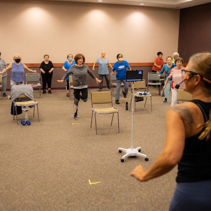 The Health Benefits of Fitness Classes in Your Golden Years