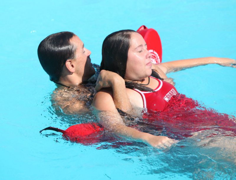 We're offering free lifeguard/swim instructor training